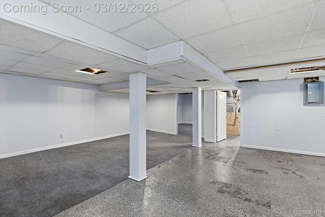 28824 Bohn Street, Roseville, MI 48066