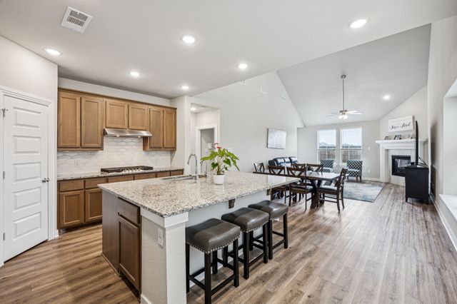 3915 Mercedes Bend, Forney, TX 75126