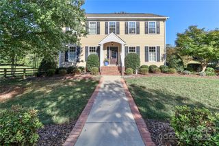 1016 Argyle Court, Statesville, NC 28677