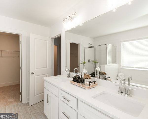 303 Barracks Way 885, Hoschton, GA 30548
