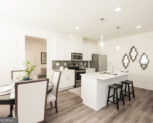 303 Barracks Way 885, Hoschton, GA 30548