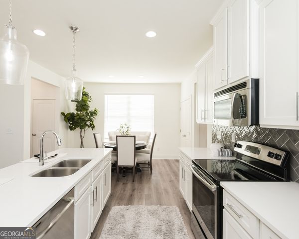 303 Barracks Way 885, Hoschton, GA 30548