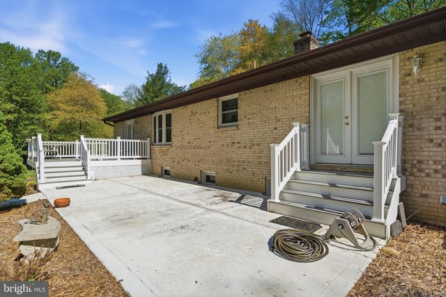 4465 CAMELOT DR, Pomfret, MD 20675