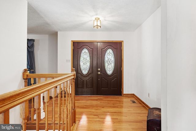 4465 CAMELOT DR, Pomfret, MD 20675