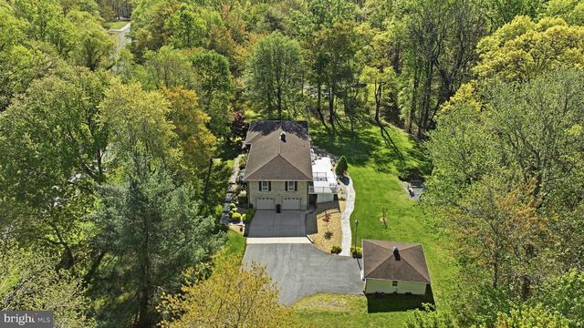 4465 CAMELOT DR, Pomfret, MD 20675