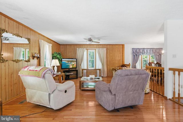 4465 CAMELOT DR, Pomfret, MD 20675