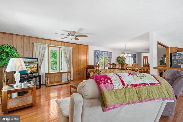 4465 CAMELOT DR, Pomfret, MD 20675