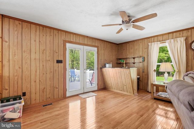 4465 CAMELOT DR, Pomfret, MD 20675