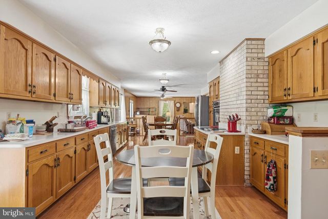 4465 CAMELOT DR, Pomfret, MD 20675