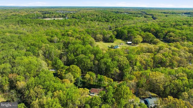 4465 CAMELOT DR, Pomfret, MD 20675