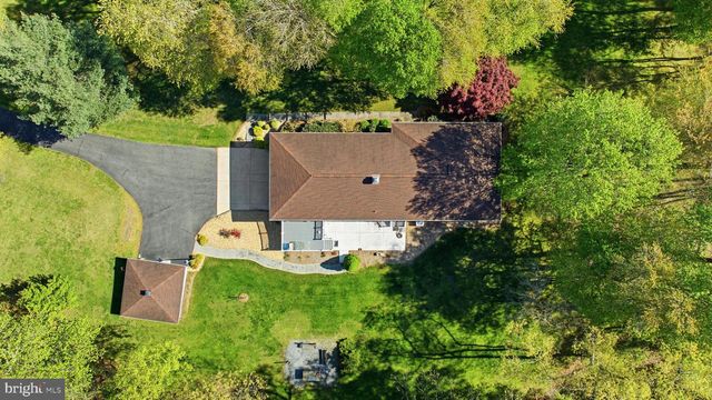 4465 CAMELOT DR, Pomfret, MD 20675
