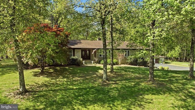 4465 CAMELOT DR, Pomfret, MD 20675