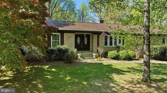 4465 CAMELOT DR, Pomfret, MD 20675