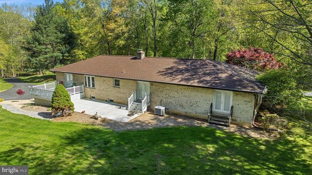 4465 CAMELOT DR, Pomfret, MD 20675