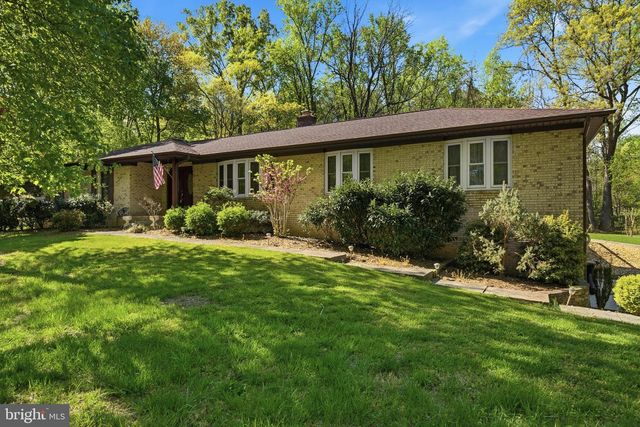 4465 CAMELOT DR, Pomfret, MD 20675