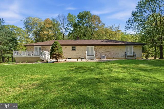 4465 CAMELOT DR, Pomfret, MD 20675