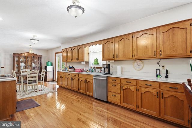 4465 CAMELOT DR, Pomfret, MD 20675