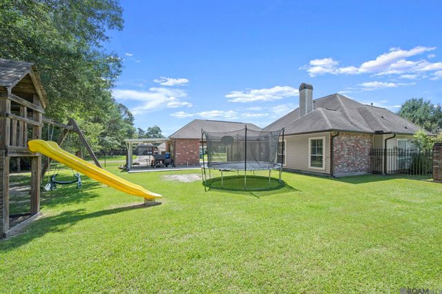 14335 Mckenzy Way, Walker, LA 70785