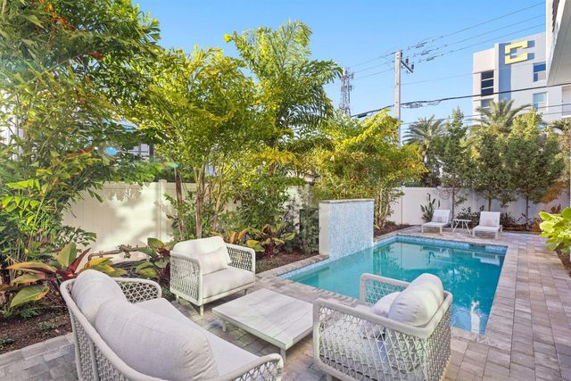 201 SE 4th Avenue, Delray Beach, FL 33483
