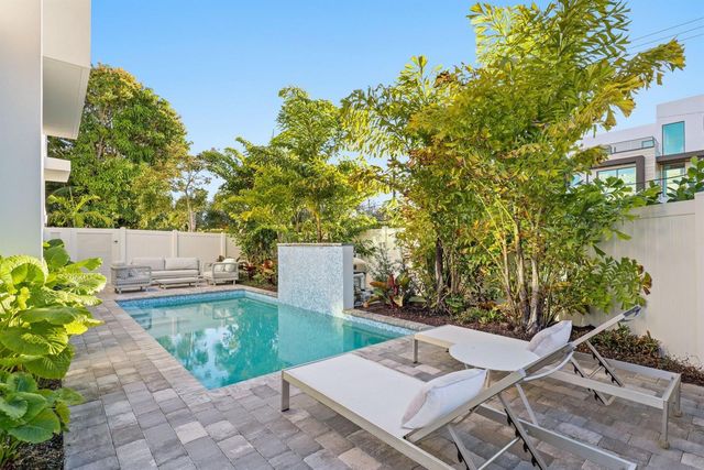 201 SE 4th Avenue, Delray Beach, FL 33483