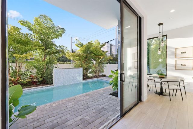 201 SE 4th Avenue, Delray Beach, FL 33483