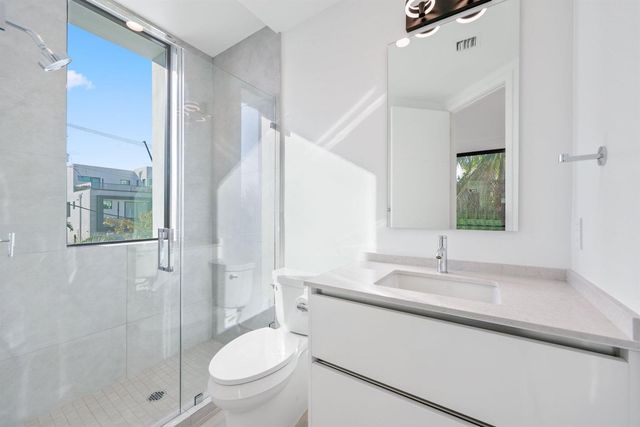 201 SE 4th Avenue, Delray Beach, FL 33483