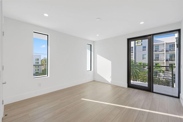 201 SE 4th Avenue, Delray Beach, FL 33483