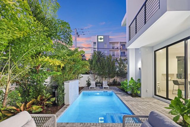 201 SE 4th Avenue, Delray Beach, FL 33483