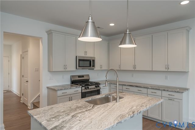 12715 Alderbranch Ln, Manakin Sabot, VA 23103