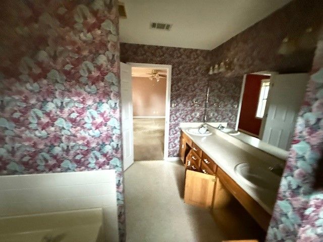 2355 W 4th Street, Russellville, AR 72801