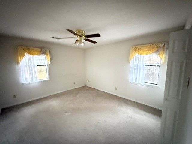 2355 W 4th Street, Russellville, AR 72801