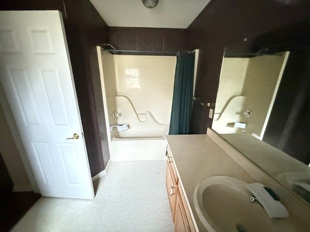 2355 W 4th Street, Russellville, AR 72801