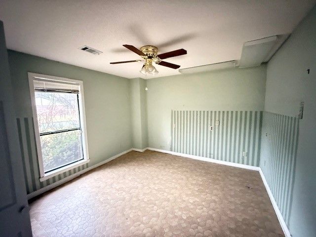 2355 W 4th Street, Russellville, AR 72801