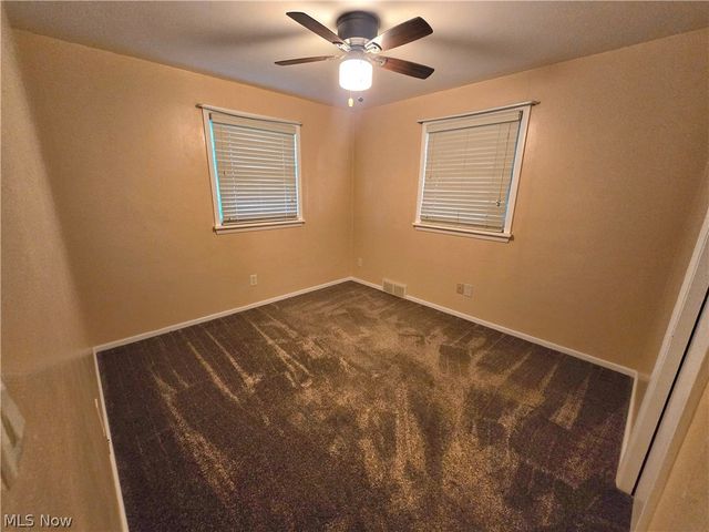 976 N Pasadena Avenue, Elyria, OH 44035
