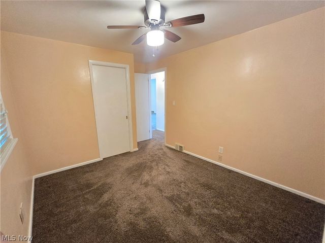 976 N Pasadena Avenue, Elyria, OH 44035