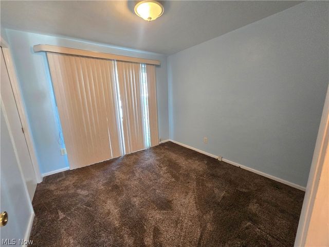 976 N Pasadena Avenue, Elyria, OH 44035