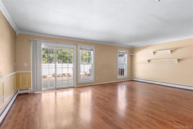 11 Burgoyne Court, Coram, NY 11727