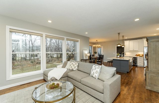 1142 23rd Avenue SW, Rochester, MN 55902