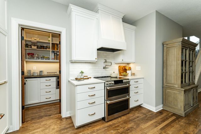 1142 23rd Avenue SW, Rochester, MN 55902