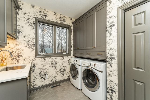 1142 23rd Avenue SW, Rochester, MN 55902