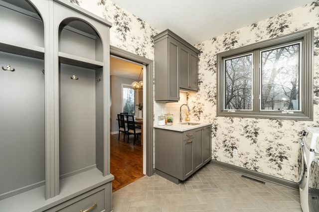 1142 23rd Avenue SW, Rochester, MN 55902