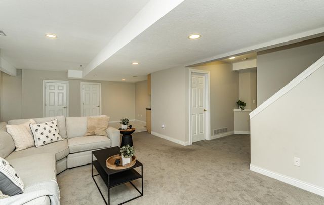 1142 23rd Avenue SW, Rochester, MN 55902