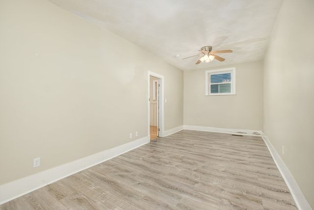 20 Hatch St, Everett, MA 02149