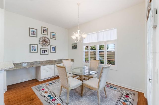 5502 BOUNTY CIR, Tavares, FL 32778