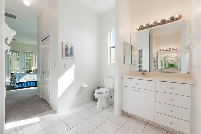 5502 BOUNTY CIR, Tavares, FL 32778