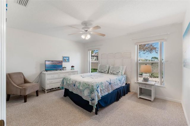 5502 BOUNTY CIR, Tavares, FL 32778