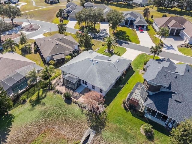 5502 BOUNTY CIR, Tavares, FL 32778