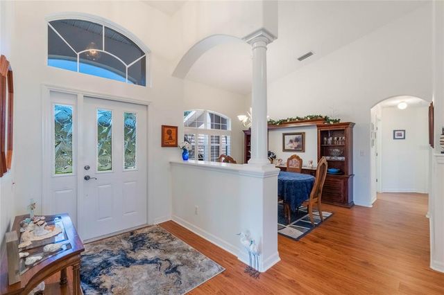 5502 BOUNTY CIR, Tavares, FL 32778