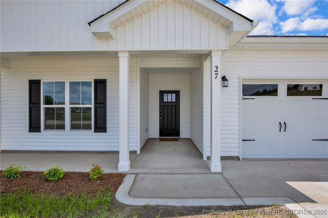 307 Barberry Road, Raeford, NC 28376