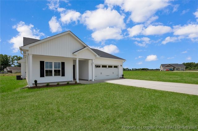 307 Barberry Road, Raeford, NC 28376